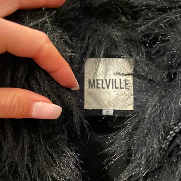Brandy Melville Italy Exclusive Faux Fur Vest - Picture 3 of 7